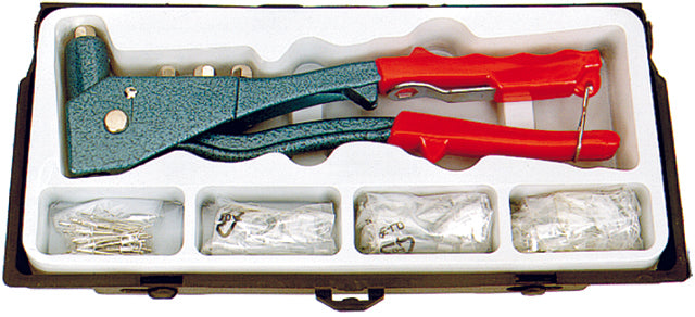 Riviter Kit, Hand